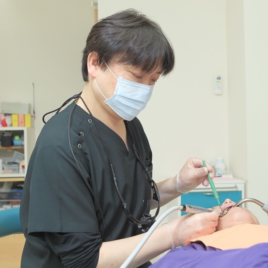 浜名区の歯科医院・鈴木デンタルクリニック−インプラント/矯正歯科